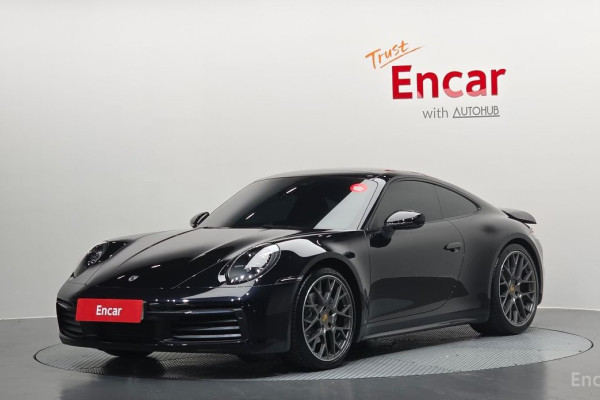 2021 Porsche 911 с пробегом 46 031 км
