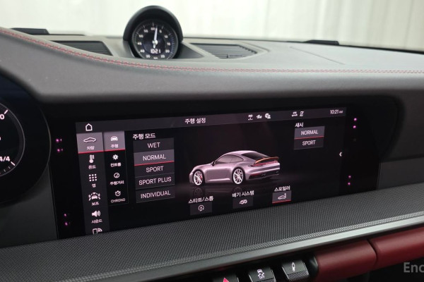 2021 Porsche 911 с пробегом 46 031 км