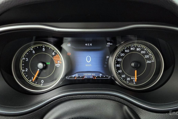 2022 Jeep Cherokee с пробегом 102 399 км