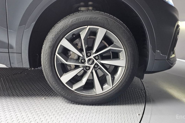 2022 Audi Q5 с пробегом 65 982 км