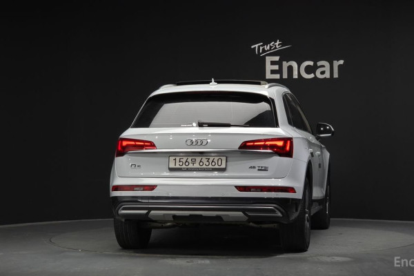 2021 Audi Q5 с пробегом 59 882 км