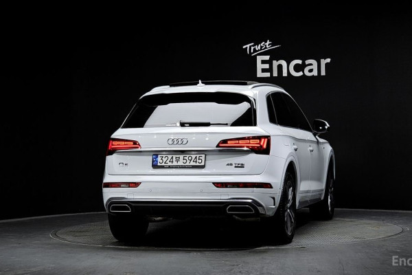 2022 Audi Q5 с пробегом 42 765 км