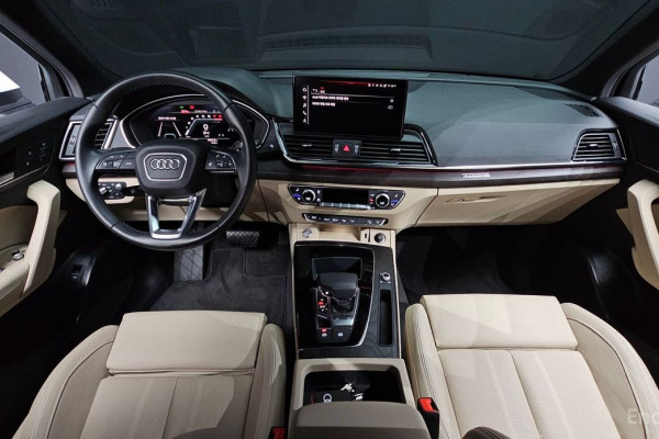 2022 Audi Q5 с пробегом 42 765 км