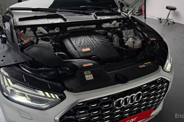 2023 Audi Q5 с пробегом 17 047 км