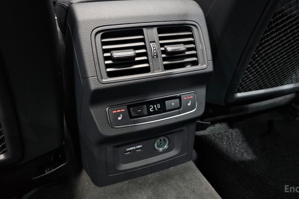 2023 Audi Q5 с пробегом 17 047 км