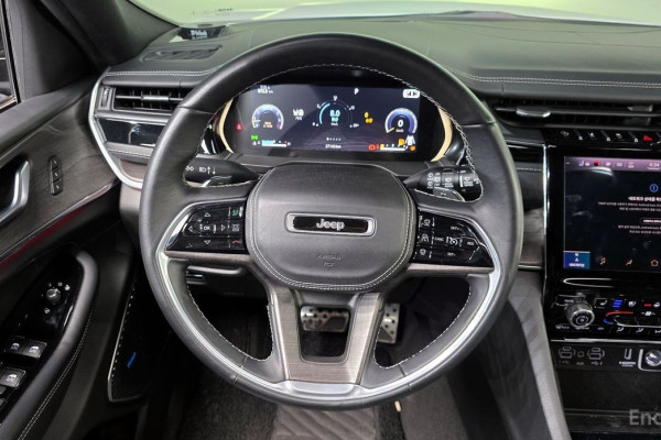 2022 Jeep Cherokee с пробегом 37 143 км