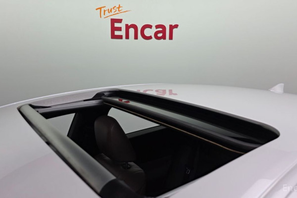 2022 Lexus ES с пробегом 57 289 км