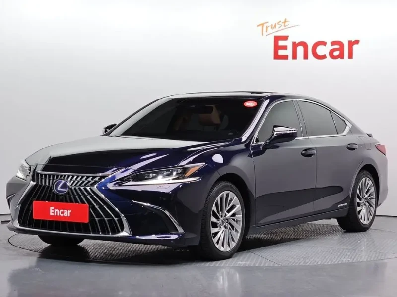 2022 Lexus ES с пробегом 101 203 км