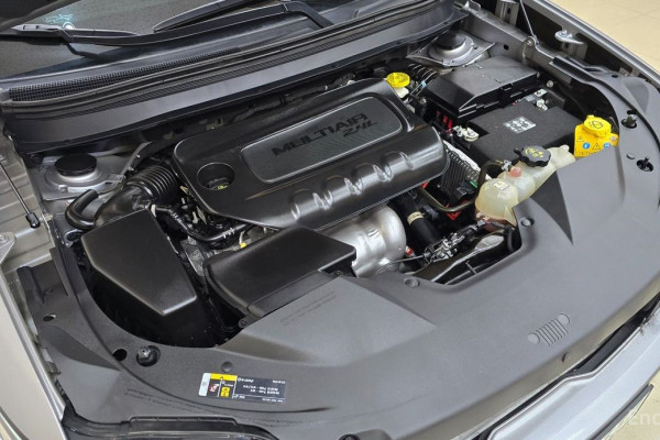 2022 Jeep Cherokee с пробегом 36 027 км