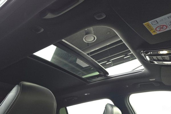 2022 Jeep Cherokee с пробегом 56 155 км