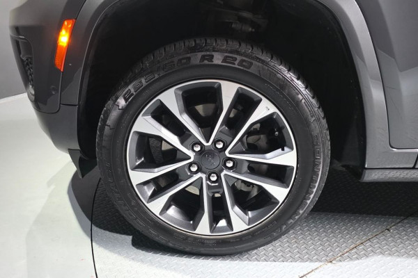 2022 Jeep Cherokee с пробегом 45 492 км