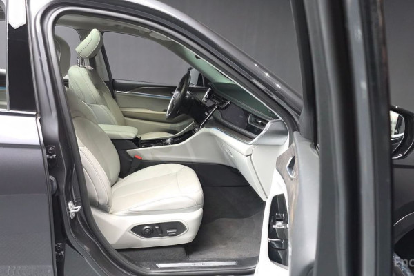 2022 Jeep Cherokee с пробегом 45 492 км