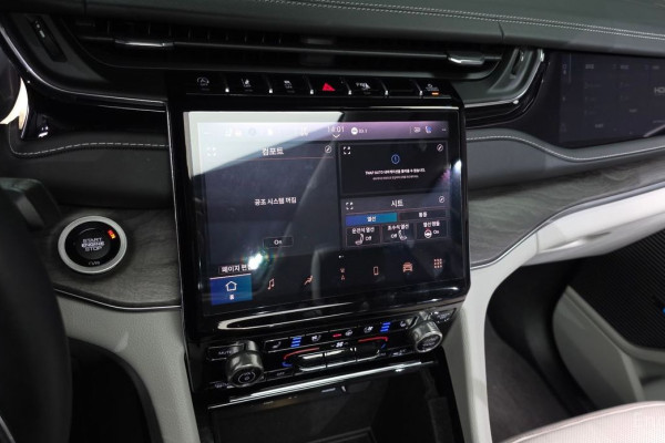 2022 Jeep Cherokee с пробегом 45 492 км