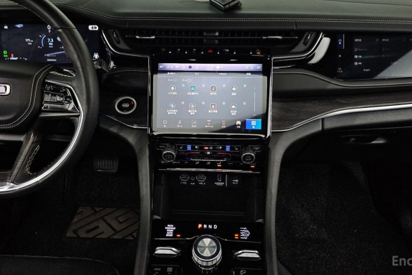 2022 Jeep Cherokee с пробегом 66 644 км