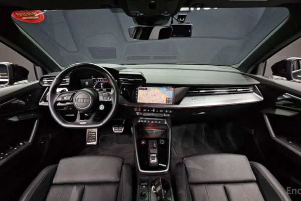 2023 Audi S3 с пробегом 10 040 км
