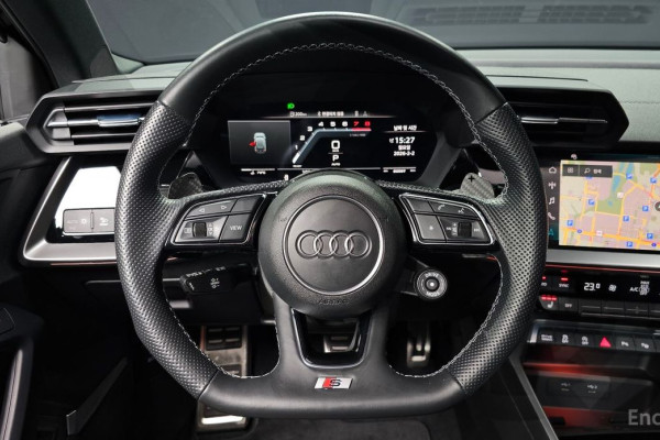 2023 Audi S3 с пробегом 10 040 км