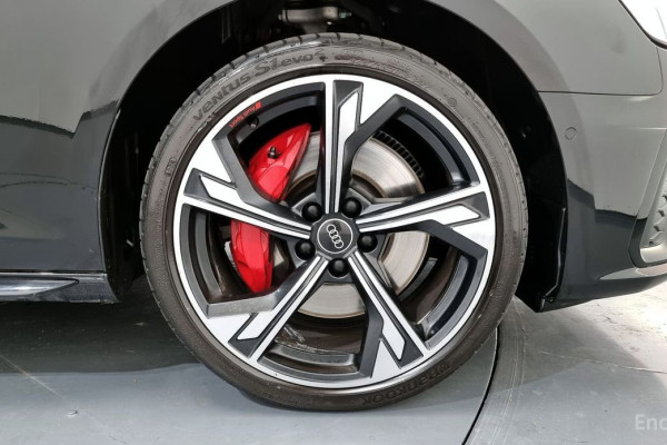 2023 Audi S4 с пробегом 31 991 км