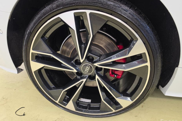 2023 Audi S5 с пробегом 46 000 км