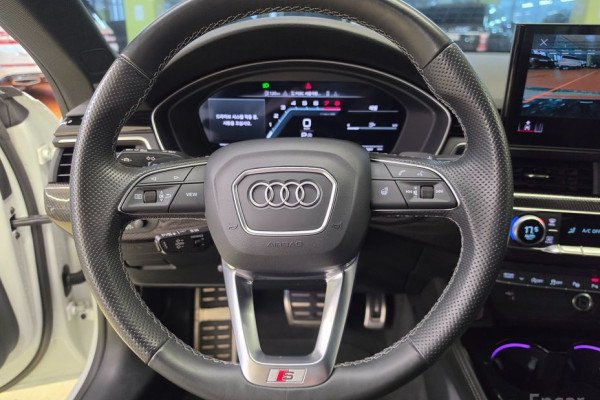 2023 Audi S5 с пробегом 46 000 км