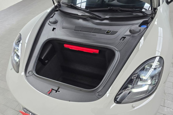 2021 Porsche 718 Spyder с пробегом 17 091 км