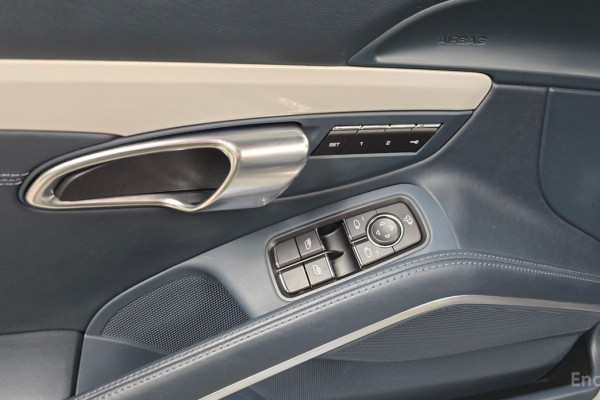 2021 Porsche 718 Spyder с пробегом 17 091 км