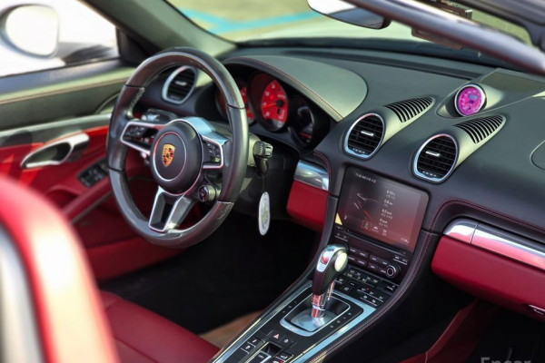 2022 Porsche 718 Spyder с пробегом 60 201 км