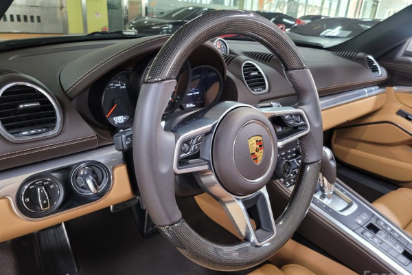 2022 Porsche 718 Spyder с пробегом 10 400 км