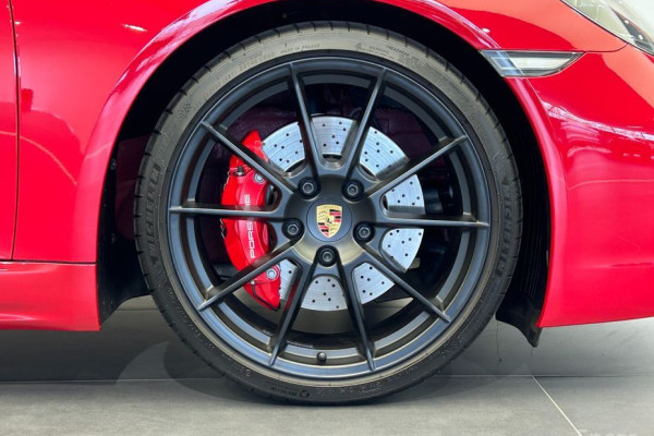 2021 Porsche 718 Spyder с пробегом 17 167 км