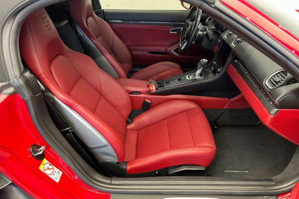 2021 Porsche 718 Spyder с пробегом 17 167 км