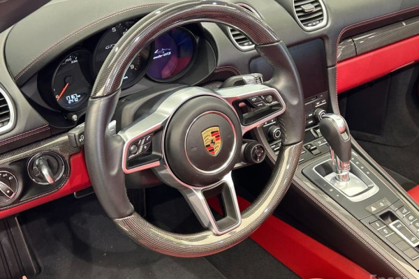 2021 Porsche 718 Spyder с пробегом 17 167 км