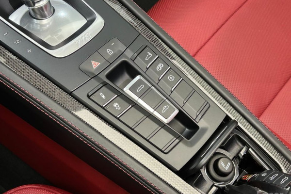 2021 Porsche 718 Spyder с пробегом 17 167 км