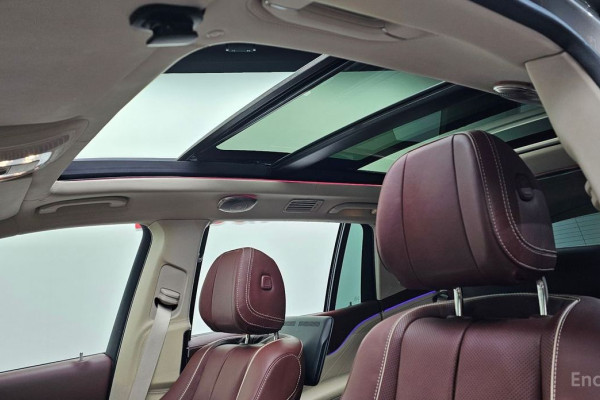 2022 Mercedes-Benz GLS с пробегом 48 368 км