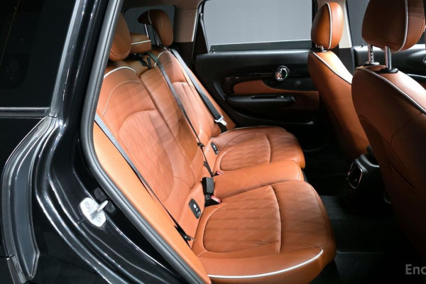 2023 Mini Clubman с пробегом 14 728 км