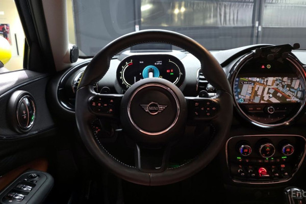 2023 Mini Clubman с пробегом 14 728 км