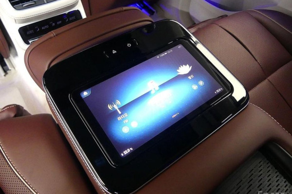 2023 Mercedes-Benz GLS с пробегом 30 400 км