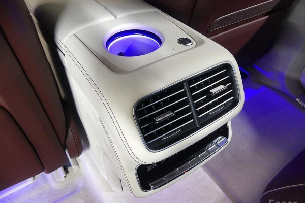 2023 Mercedes-Benz GLS с пробегом 30 400 км