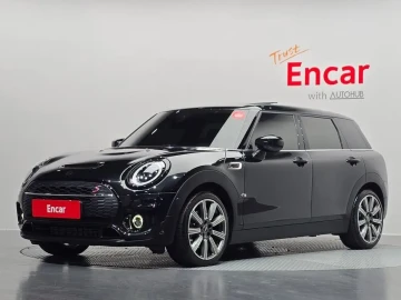 2022 Mini Clubman с пробегом 48 106 км