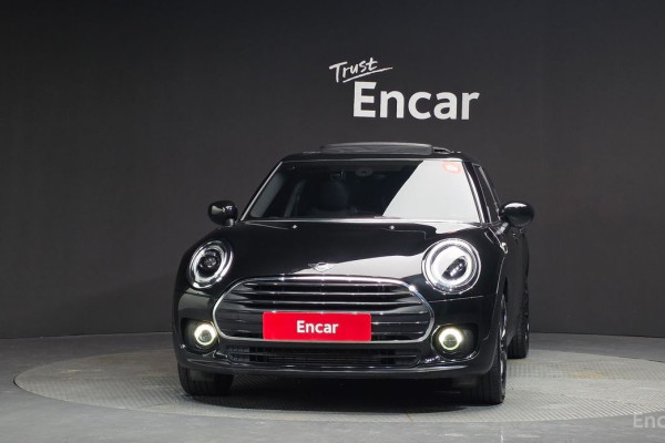 2023 Mini Clubman с пробегом 22 928 км