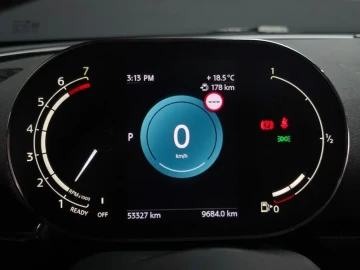 2022 Mini Clubman с пробегом 53 327 км