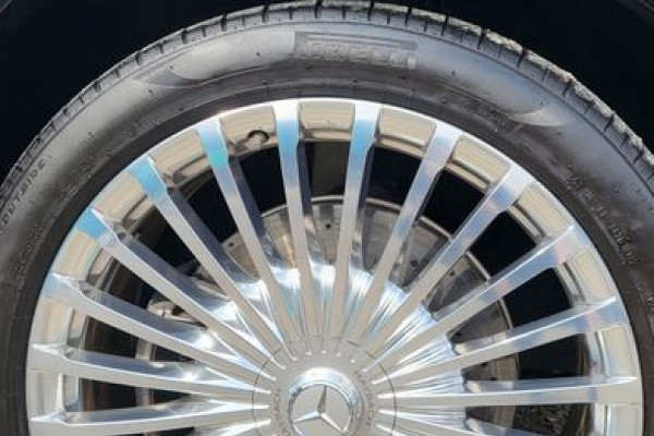 2022 Mercedes-Benz GLS с пробегом 22 000 км