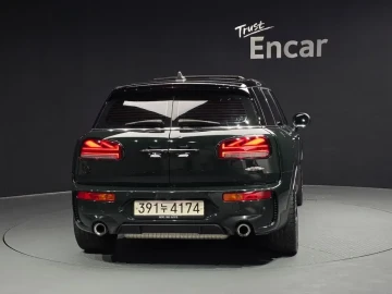 2023 Mini Clubman с пробегом 62 192 км