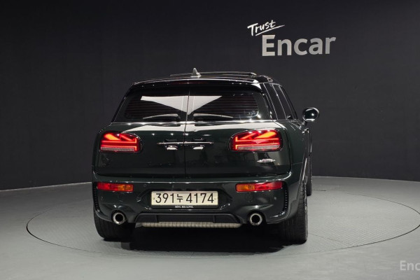 2023 Mini Clubman с пробегом 62 192 км