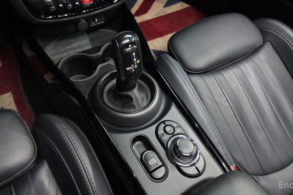 2023 Mini Clubman с пробегом 62 192 км