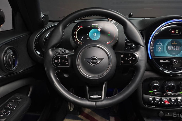 2023 Mini Clubman с пробегом 62 192 км