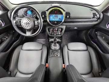 2022 Mini Clubman с пробегом 31 204 км