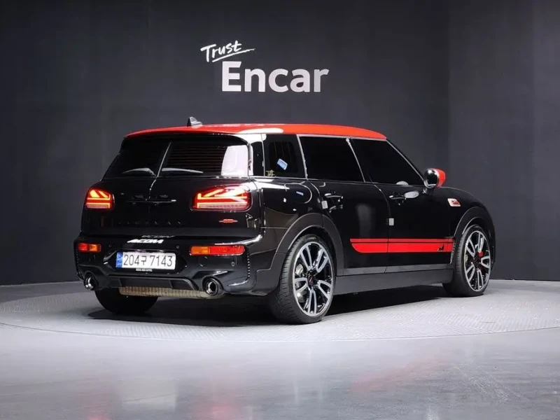 2023 Mini Clubman с пробегом 65 498 км
