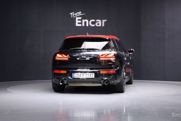 2023 Mini Clubman с пробегом 65 498 км