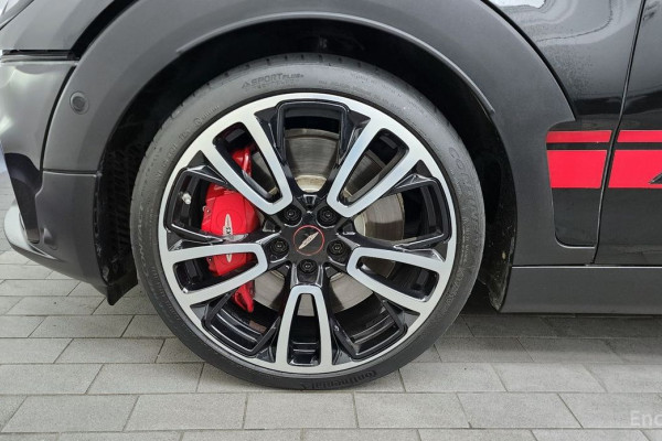 2023 Mini Clubman с пробегом 65 498 км