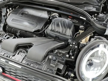 2023 Mini Clubman с пробегом 65 498 км