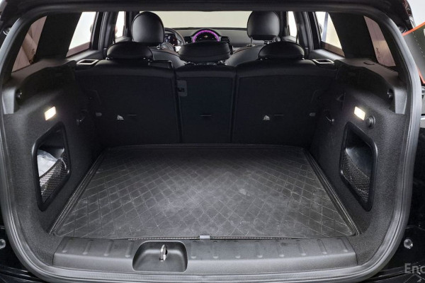 2023 Mini Clubman с пробегом 65 498 км